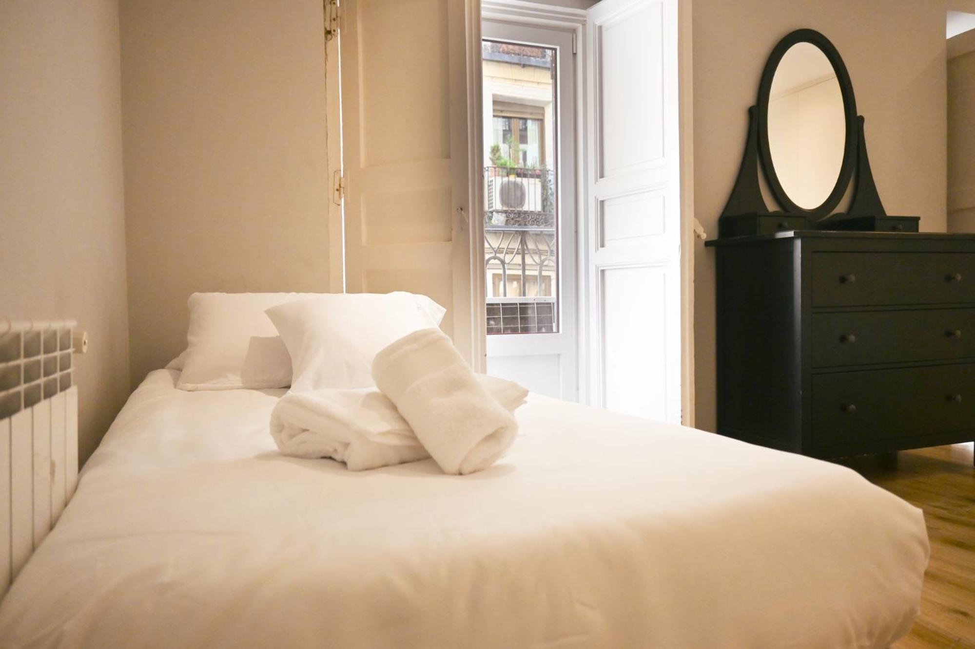 For You Rentals Apartment Temporal Madrid Cava Baja-La Latina Cab36 외부 사진